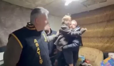 Esaretten kurtarılan çocuk 7 yıl sonra annesiyle kavuştu ama gerçeği bilmiyor! Yıllarca bu yalanla büyütmüşler