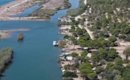 Antalya’da kaçak yapı ve kirlilik alarmı! Kumköy sahilinde yıkım süreci başladı