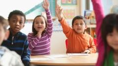 Araştırma: Otizm kızlarda da yaygın, ancak çoğu zaman geç fark ediliyor