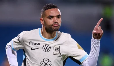 Youssef En-Nesyri gollerine devam ediyor!