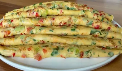 Kahvaltıya hafif ve doyurucu alternatif: Sebzeli krep tarifi
