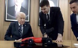 Devlet Bahçeli, Ülkü Ocakları'nın yarış arabalarına isim verdi!