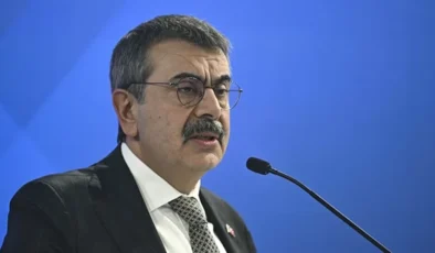 Ara tatiller kalkıyor mu? Bakan Tekin açıkladı