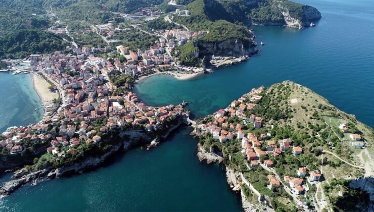 Bayramda herkes buraya akın etti! 6 bin kişilik nüfus 56 bine çıktı