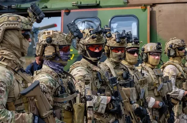 Belçika, savaşa dahil olma ihtimaline açık kapı bıraktı