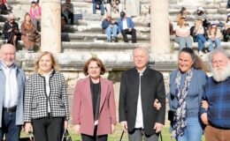 Bilim dünyası Didim’de buluştu! Barış umudu matematikte