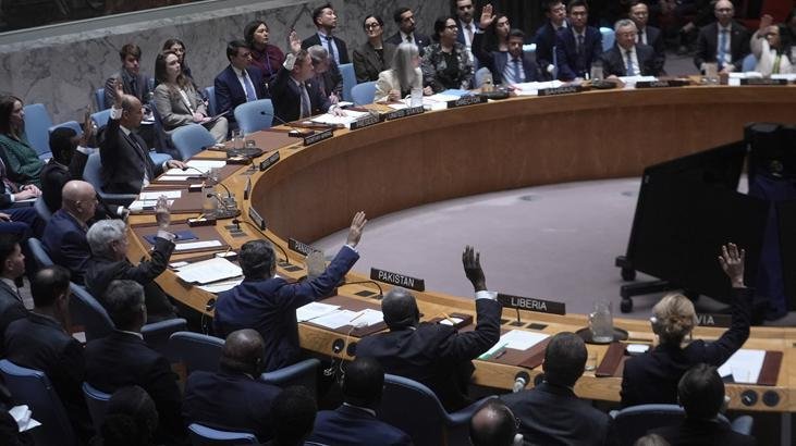 BMGK'de İran'ın Körfez ülkelerine füze atmasının kınandığı karar tasarısı kabul edildi