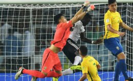 Brezilyalı kaleci Beşiktaş’ın transfer teklifini doğruladı