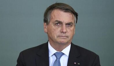 Brezilya'da Yüksek Mahkeme, Bolsonaro'nun cezasını "geçici ev hapsine" çevirdi
