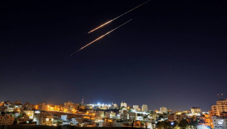 İran’dan yeni saldırı dalgası: İsrail’de sirenler çaldı