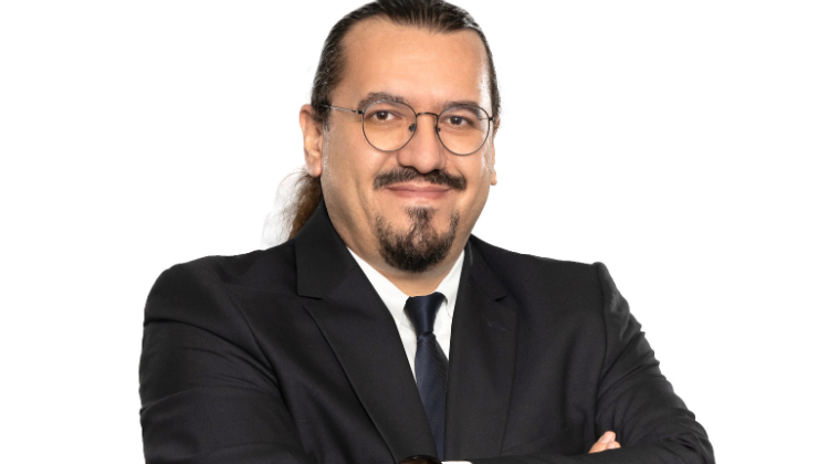 Yazar Bahadır İçel’in 25 yıllık şiir birikimi okurla buluştu