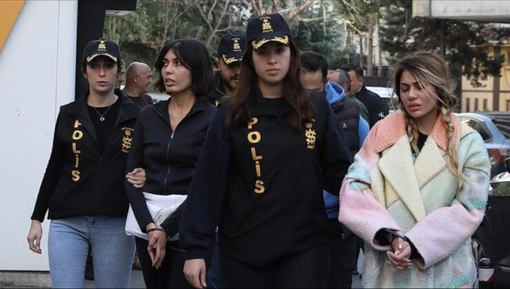 Candan kardeşlerin yargılandığı "dolandırıcılık" davasında karar