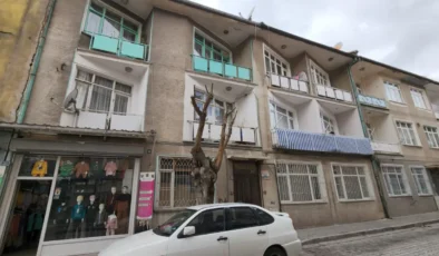 Konya'da kan donduran olay: Babasını boğdu, cesediyle aynı evde kaldı!