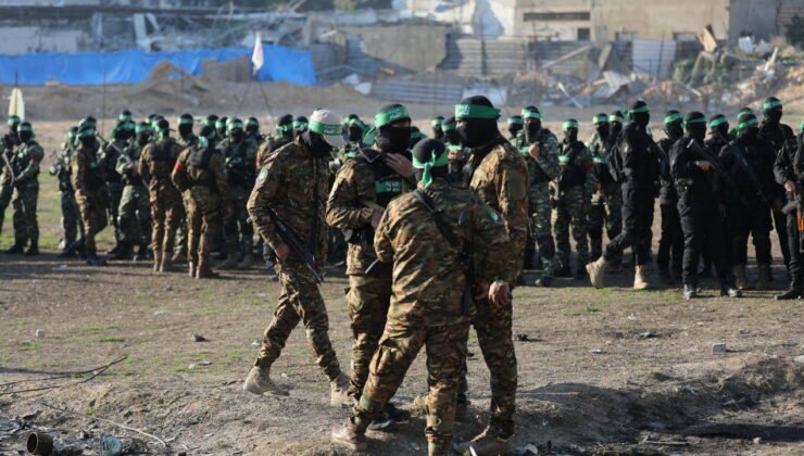 Hamas’tan İran’a çağrı: Komşu ülkeler hedef alınmasın