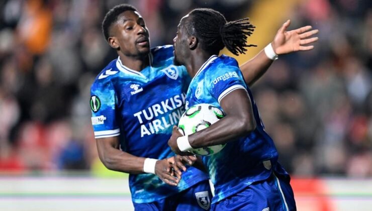 Cherif Ndiaye: "Takımımla gurur duyuyorum"