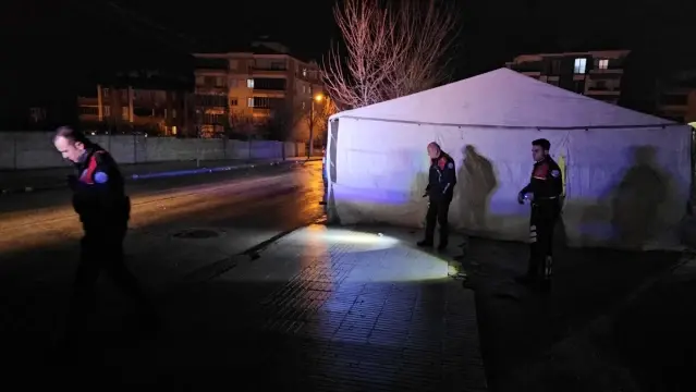 Kendisi için düzenlenen asker eğlencesinde silahla yaralandı