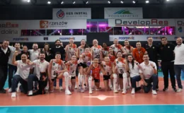 Eczacıbaşı Dynavit, CEV Şampiyonlar Ligi'nde Dörtlü Final'de!