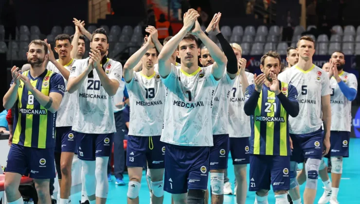 Fenerbahçe'den CEV Kupası'na veda!