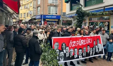 Fındıklı’da 19 Mart yürüyüşü: ‘Hukuksuzluğa karşı adalet ve demokrasi’