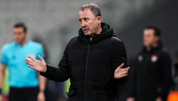 Sergen Yalçın, 8 futbolcunun üstünü çizdi!