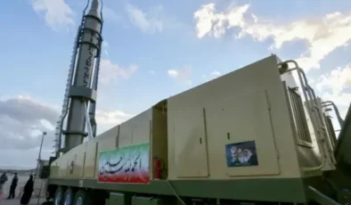 Devrim Muhafızları Komutanı: Bundan sonra İsrail semalarında İran'ın füze üstünlüğünü ilan ediyorum