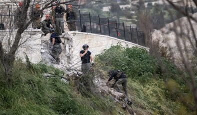 Doğu Kudüs'te alarm! İran misillemesinde bir füze parçası, Mescid-i Aksa yakınlarına düştü