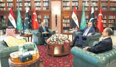 Dörtlü toplantıda gerilim konuşuldu