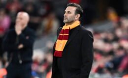 Okan Buruk'tan Lang ve Osimhen'in son durumu hakkında açıklama! 'Burada hastaneye gidecek'