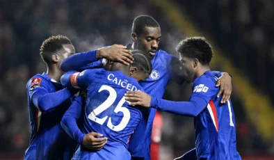 Chelsea'ye ertelemeli transfer yasağı!