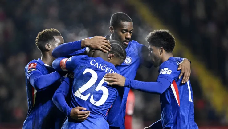 Chelsea'ye ertelemeli transfer yasağı!