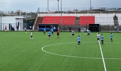 Ege ekibi 12-0 yenilirken sahadan çekildi