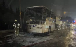 Esenler TEM Otoyolu'nda yolcu otobüsünde yangın çıktı