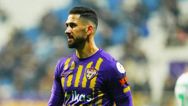Eyüpspor'da Emre Akbaba şoku! Sezonu kapattı