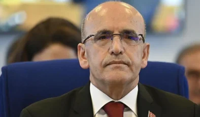 SGK borçları TBMM gündemine geldi: CHP'den, Mehmet Şimşek'e 13 soru