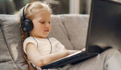 Çocuk şarkılarındaki şiddet dili