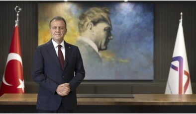 Vahap Seçer’den 18 Mart Çanakkale Zaferi mesajı