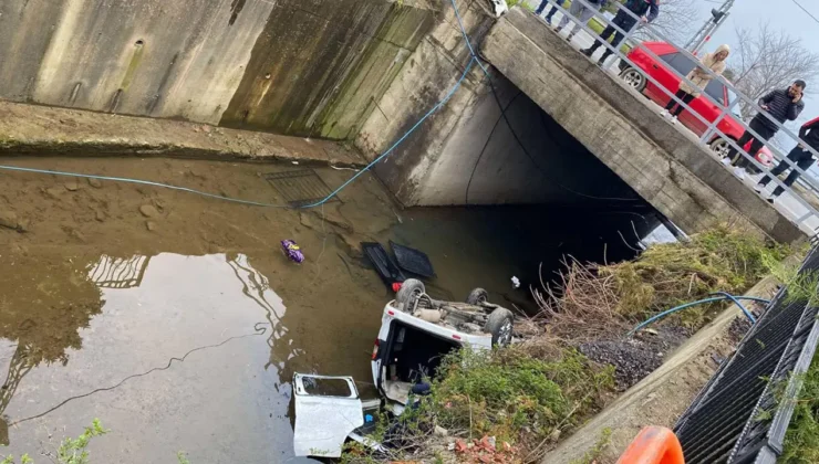 Giresun'da feci kaza: Otomobil dere yatağına yuvarlandı, ölü ve yaralılar var
