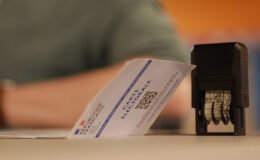 Fransa'da yerel seçimlerin ilk turu sona erdi