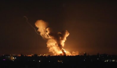 Katar'da enerji tesisine füze saldırısı