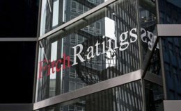 Fitch’ten Hürmüz Boğazı uyarısı: Petrol fiyatları 120 doları görebilir