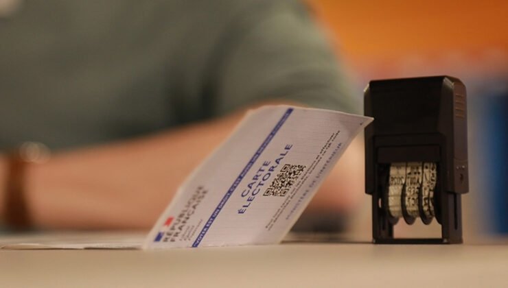 Fransa’da yerel seçimlerin ilk turu sona erdi