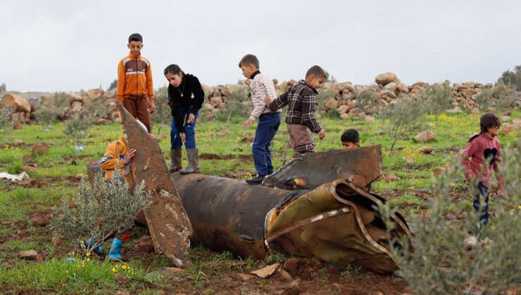 İran roketinin parçaları Suriye’ye düştü