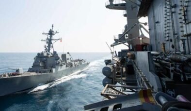 Gerald R. Ford uçak gemisinde yangın çıktı