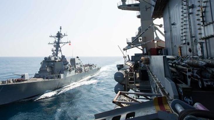 Gerald R. Ford uçak gemisinde yangın çıktı