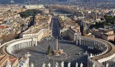 Vatikan’dan ABD ve İsrail’e “Savaşı durdurun” çağrısı