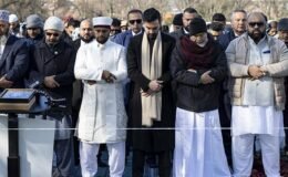 Görevdeki ilk bayram namazını kılan Mamdani'den dikkat çeken mesaj