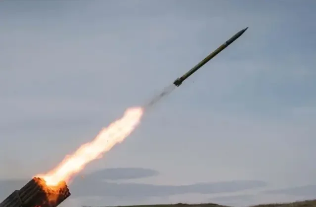 Hizbullah'tan İsrail'in kara harekatına yanıt! Roketler ateşlendi