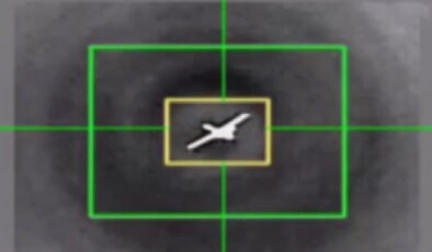 İran’da ABD’ye ait İHA’nın düşürüldüğü anlar