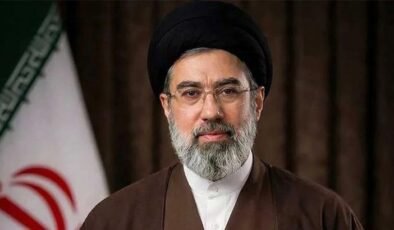 İngiliz basınından Mücteba Hamaney iddiası! 'Putin bizzat teklif etti'