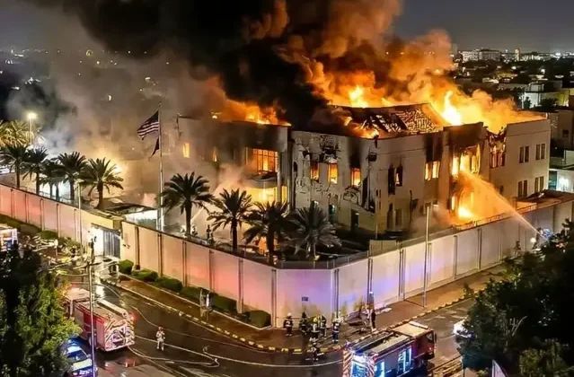 İran'dan, Suudi Arabistan'da ABD’li pilotların bulunduğu bölgeye saldırı